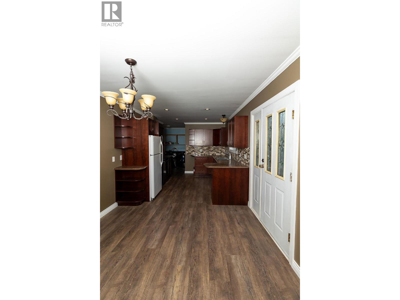 4805 WALSH AVENUE, Terrace