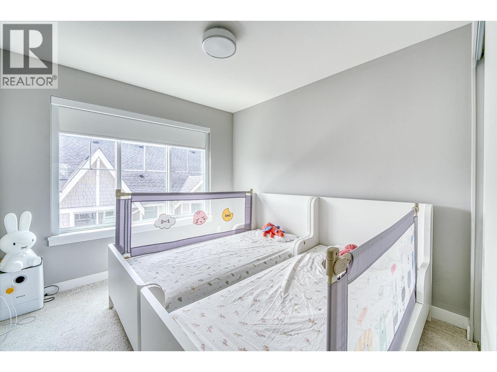 21 7180 LECHOW STREET, Richmond