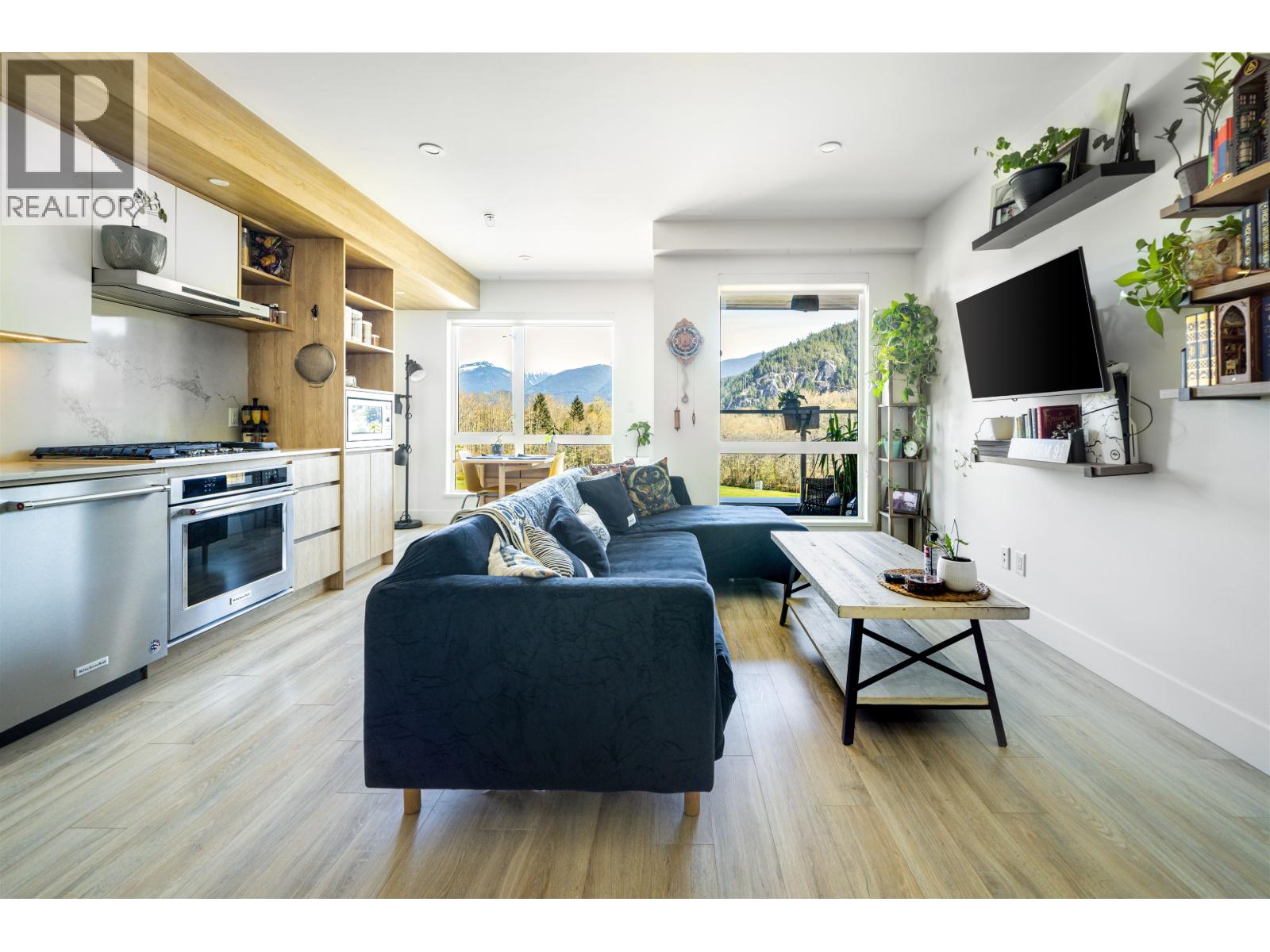 710 38362 BUCKLEY AVENUE, Squamish