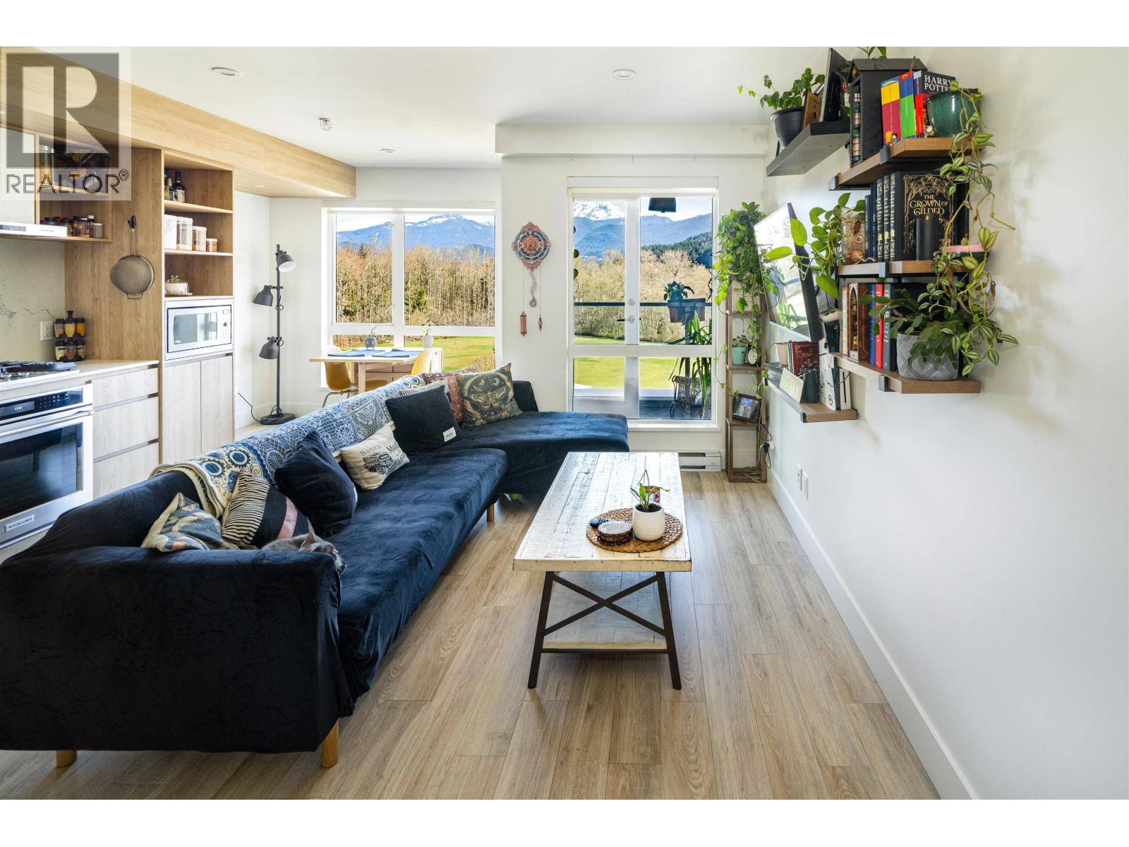 710 38362 BUCKLEY AVENUE, Squamish