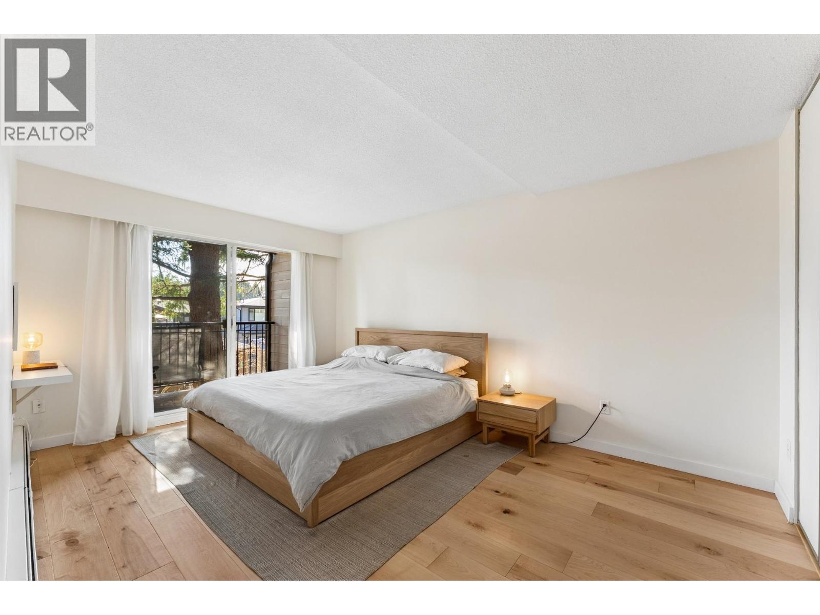 211 1385 DRAYCOTT ROAD, North Vancouver