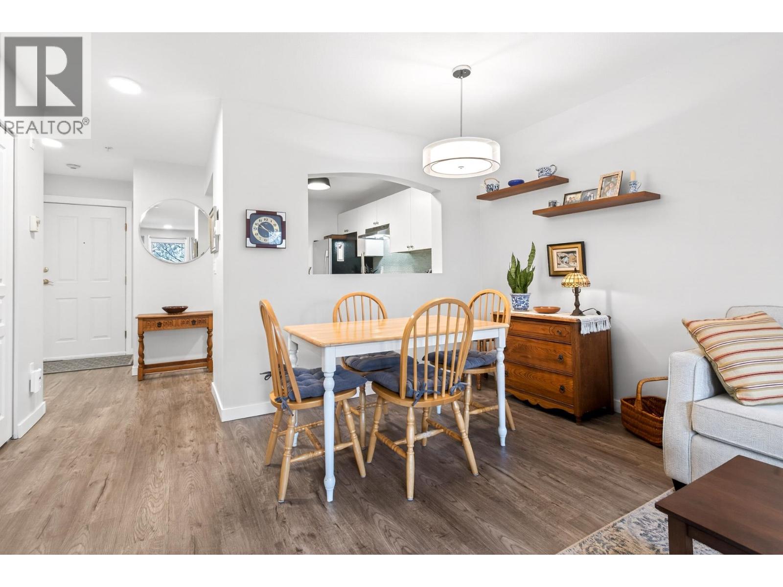 205 2439 WILSON AVENUE — photo 12
