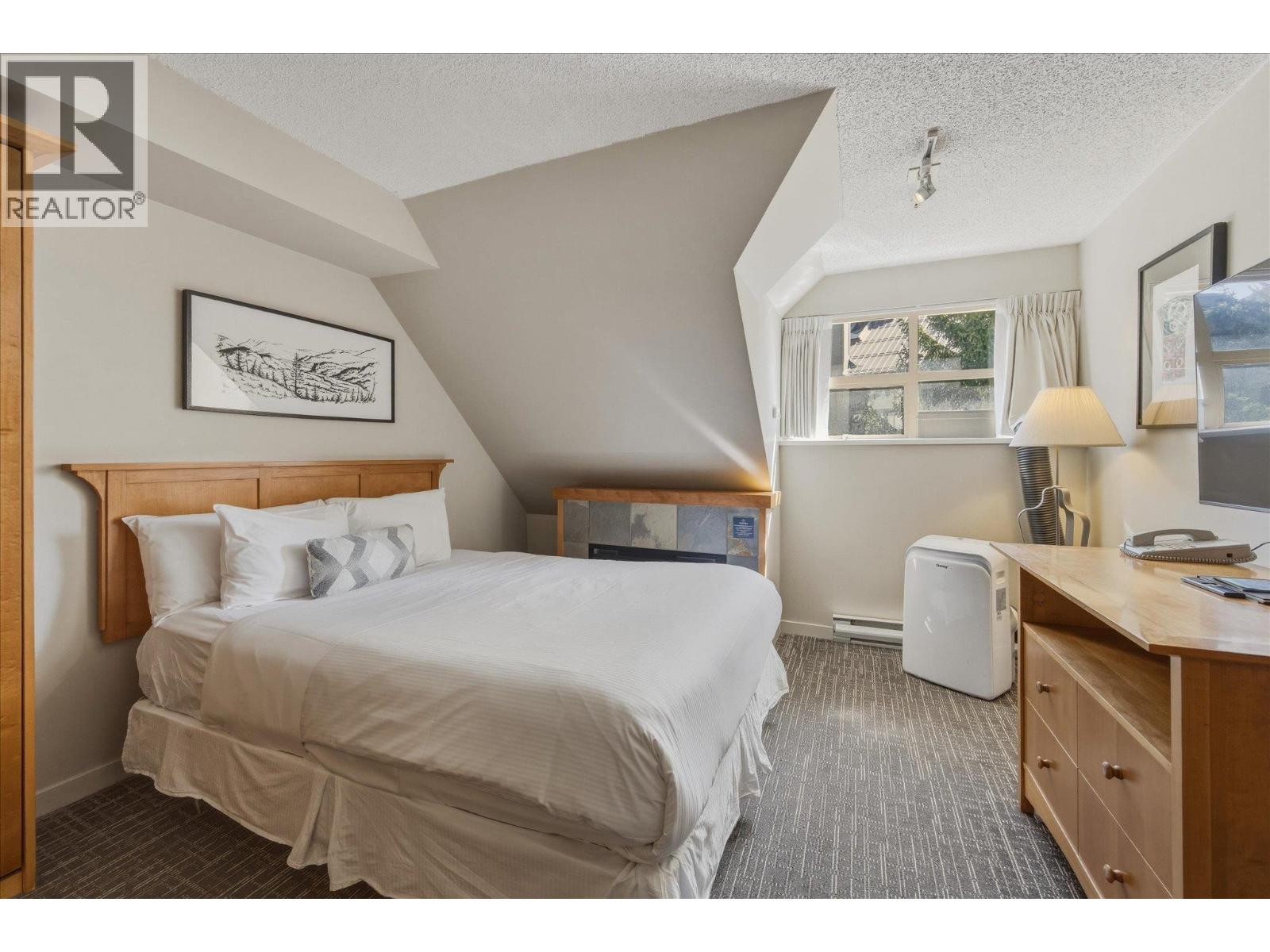 4402 4295 BLACKCOMB WAY - photo 3
