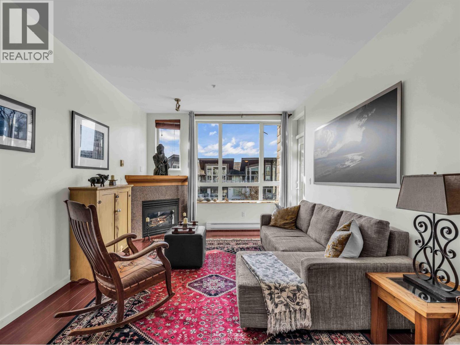 417 580 RAVEN WOODS DRIVE, North Vancouver