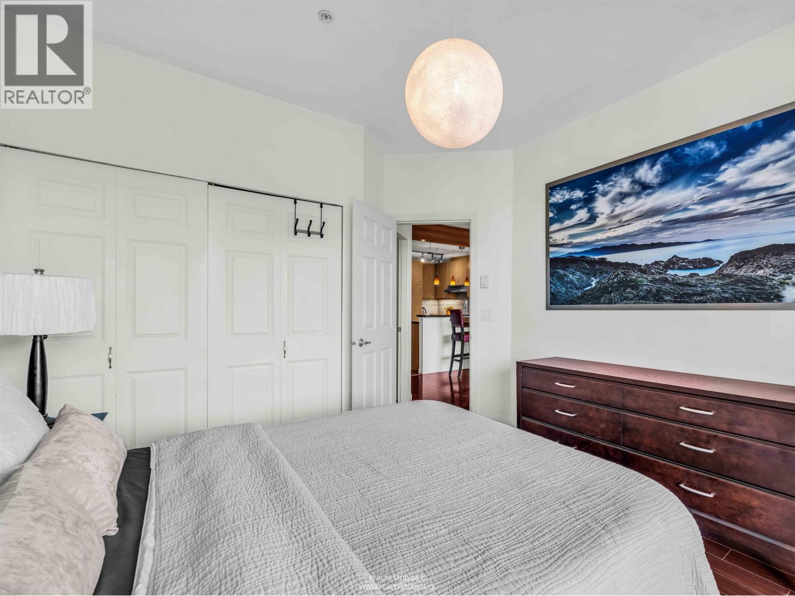 417 580 RAVEN WOODS DRIVE, North Vancouver