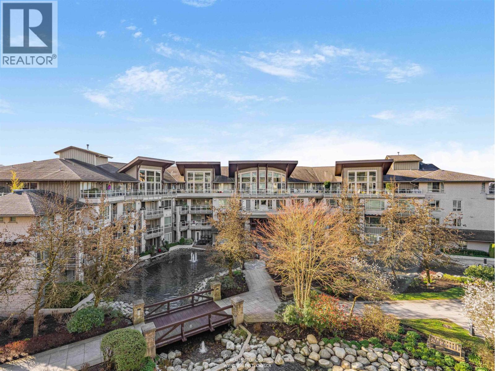 417 580 RAVEN WOODS DRIVE, North Vancouver