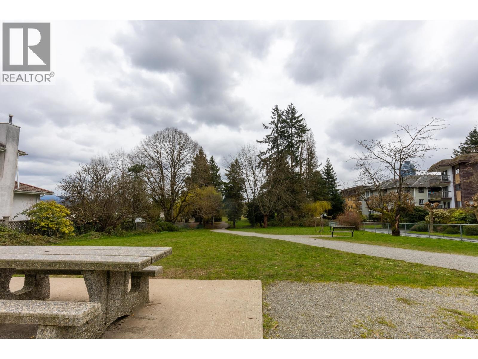 304 4345 GRANGE STREET, Burnaby