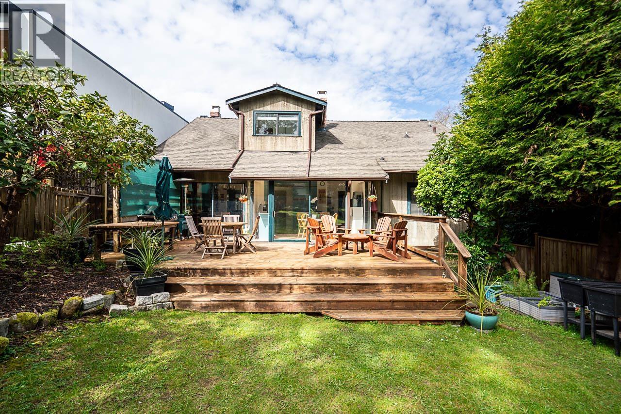 4338 W 2ND AVENUE, Vancouver