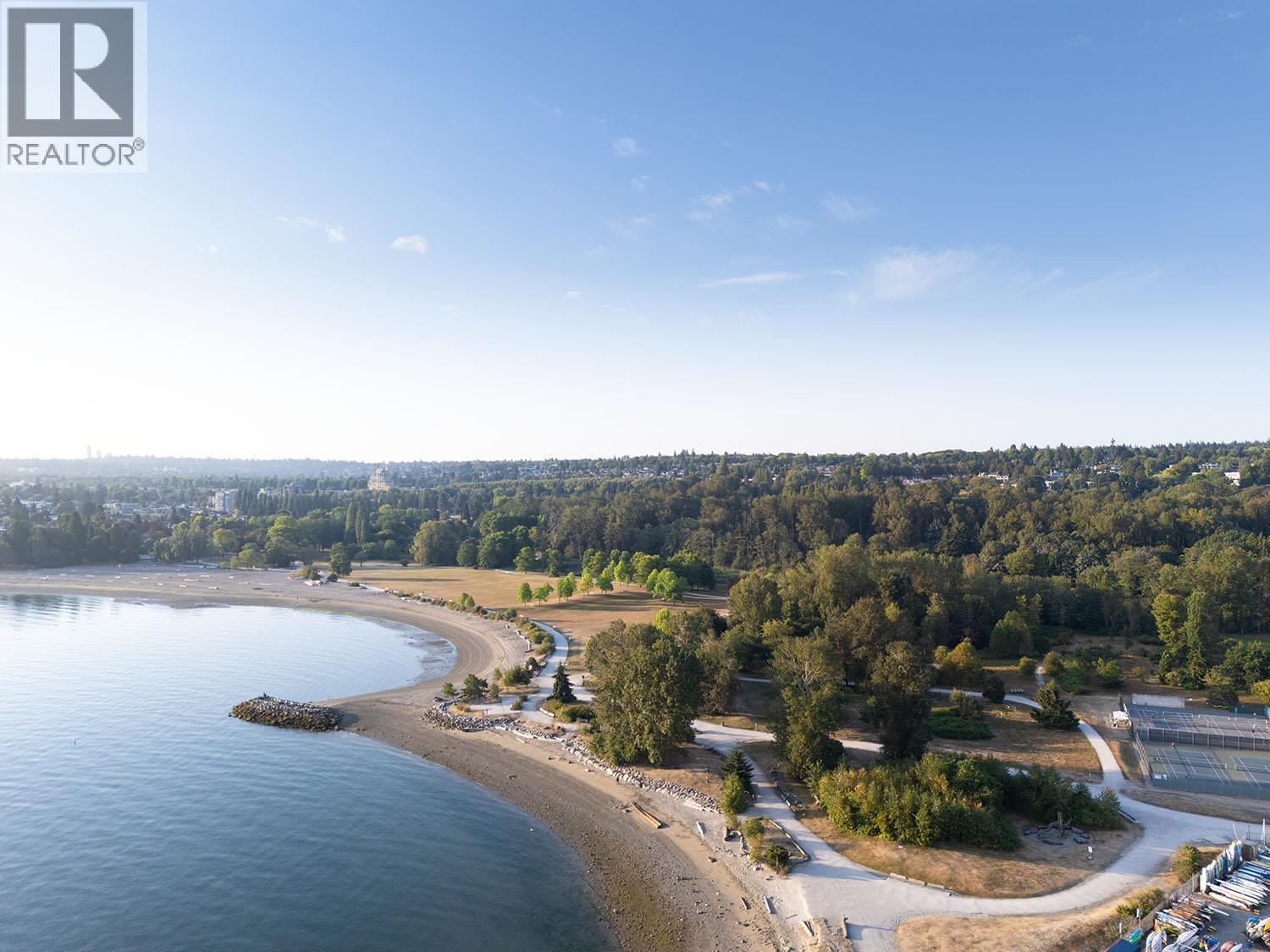 4338 W 2ND AVENUE, Vancouver