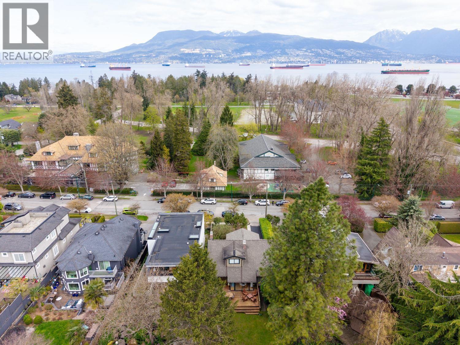 4338 W 2ND AVENUE, Vancouver