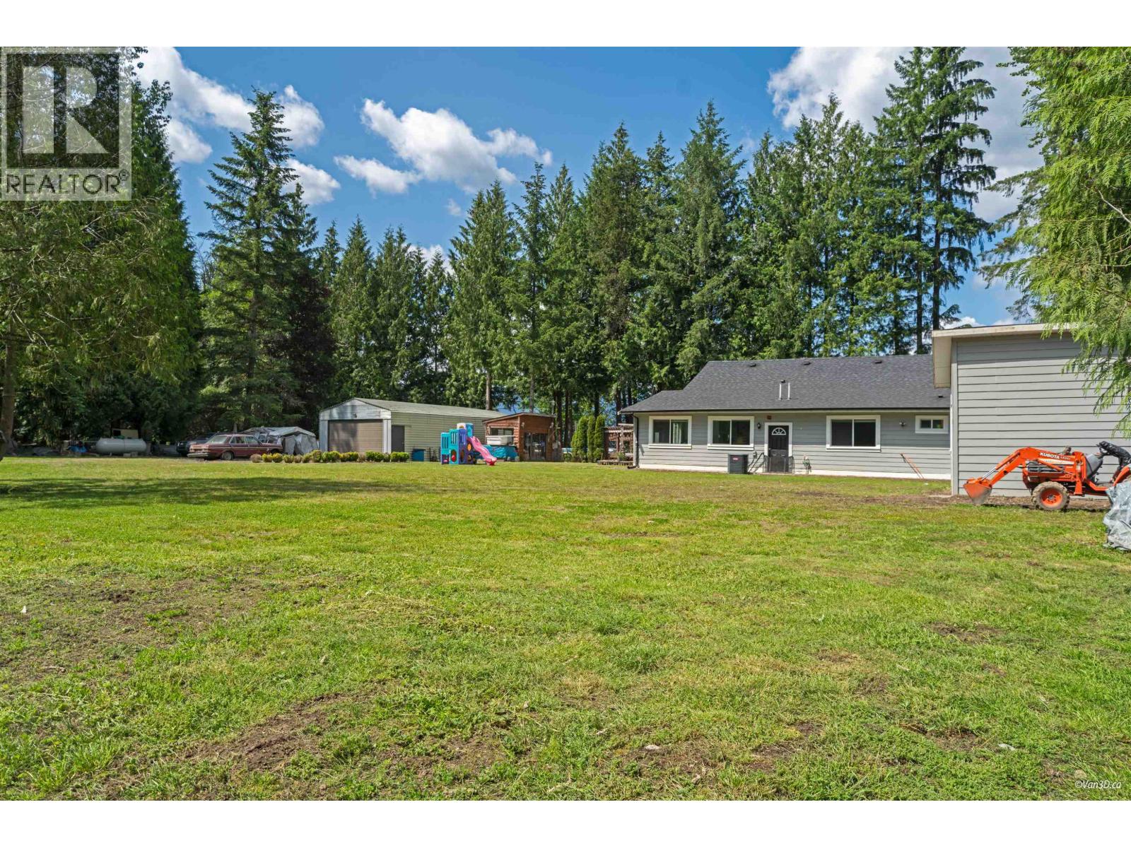 22288 136 AVENUE, Maple Ridge