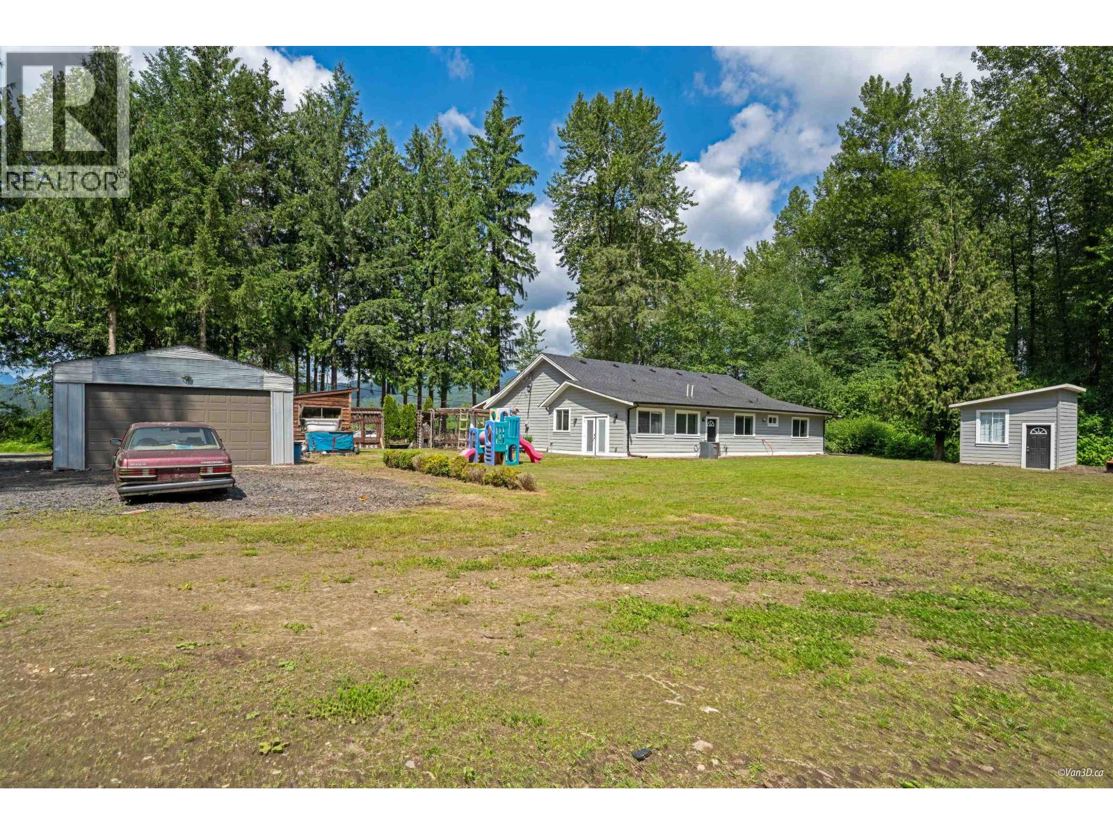 22288 136 AVENUE, Maple Ridge