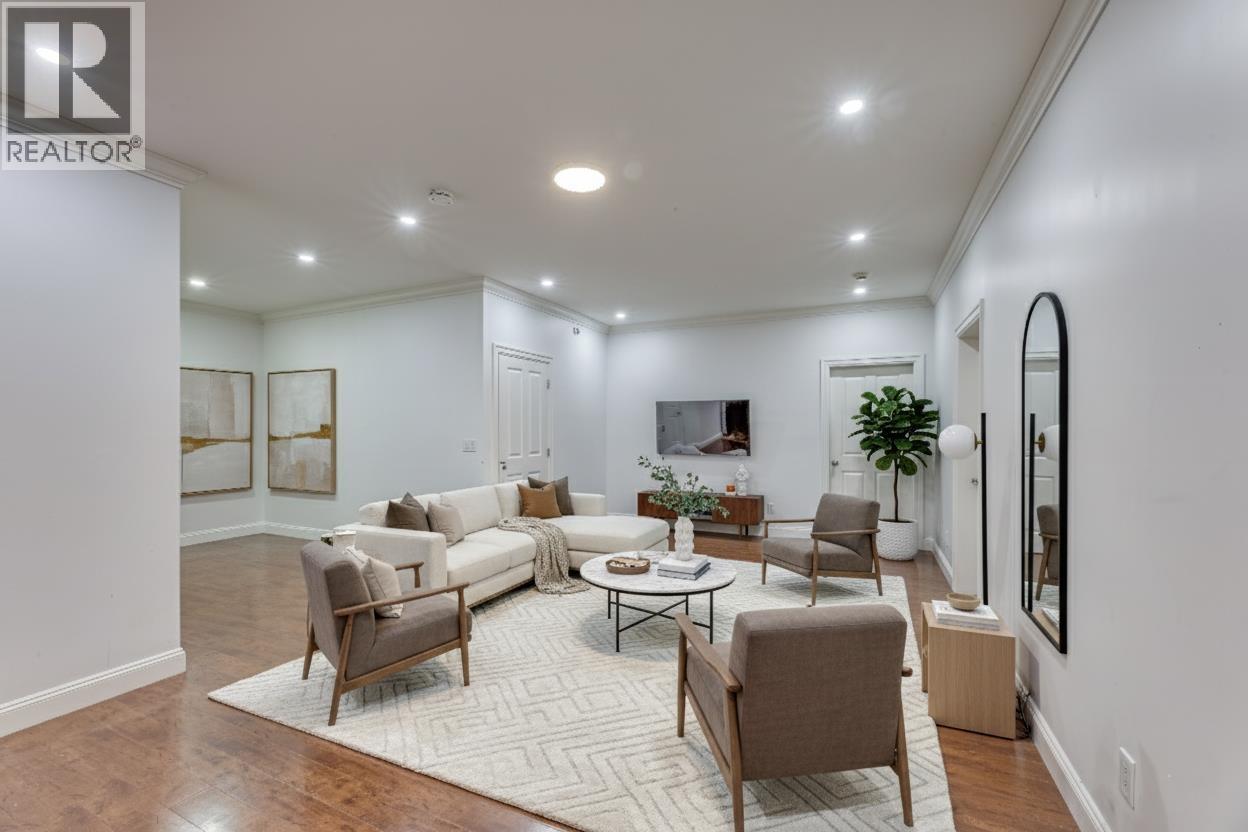 1041 PROSPECT AVENUE, North Vancouver