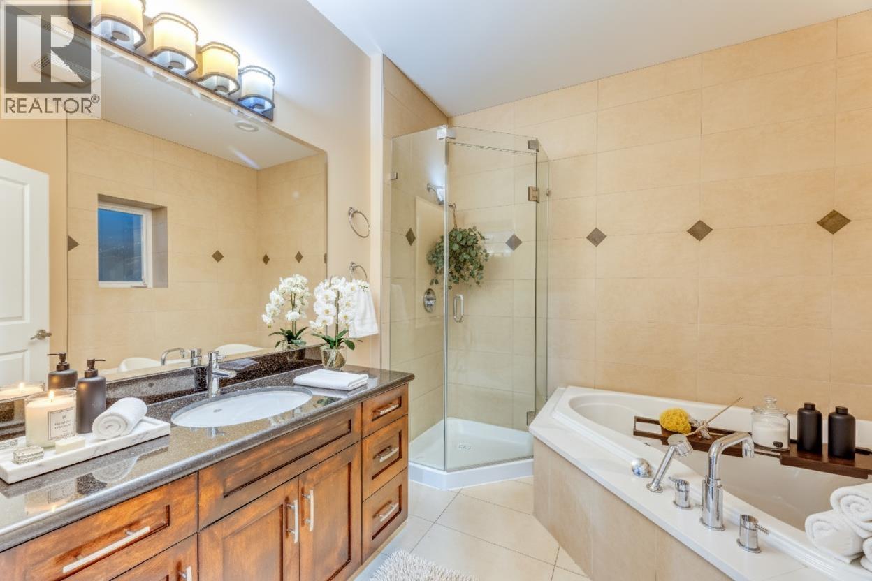 1041 PROSPECT AVENUE, North Vancouver