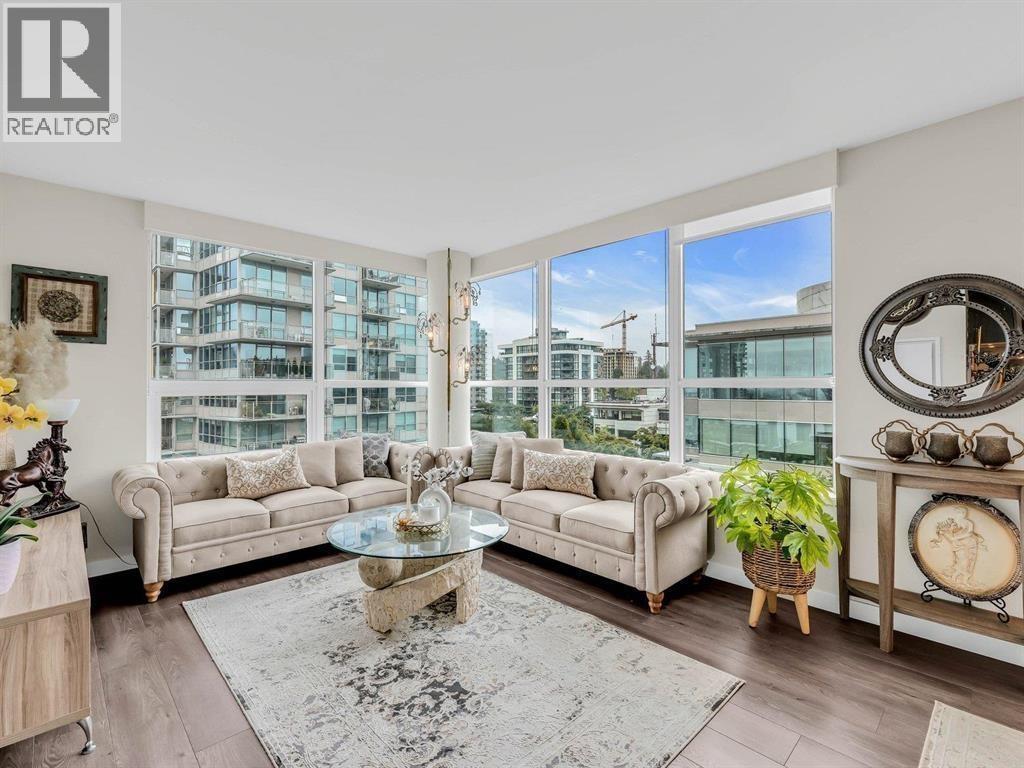 602 112 E 13TH STREET, North Vancouver