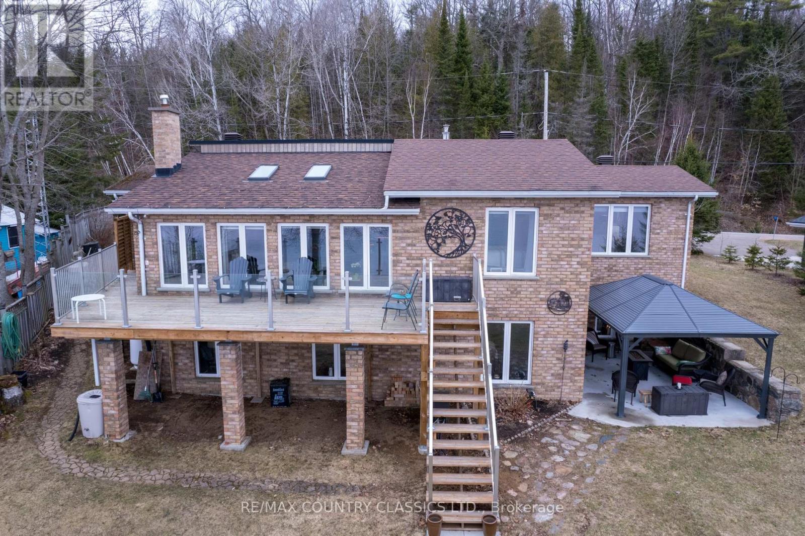 1787 NORTH BAPTISTE LAKE ROAD - 14
