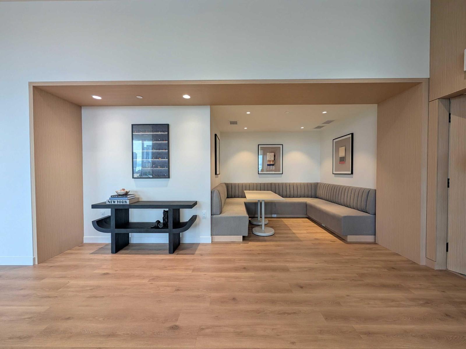 411 13738 CENTRAL AVENUE, Surrey