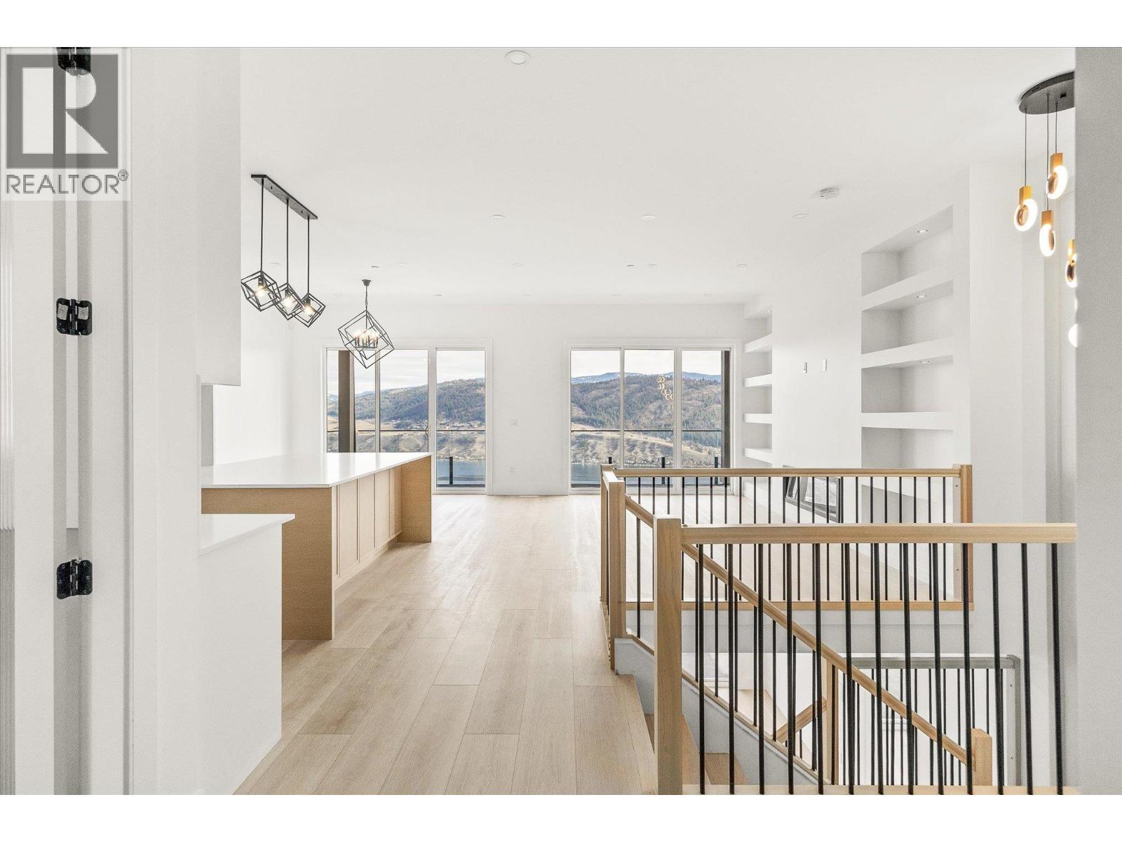 8916 TAVISTOCK ROAD - 4