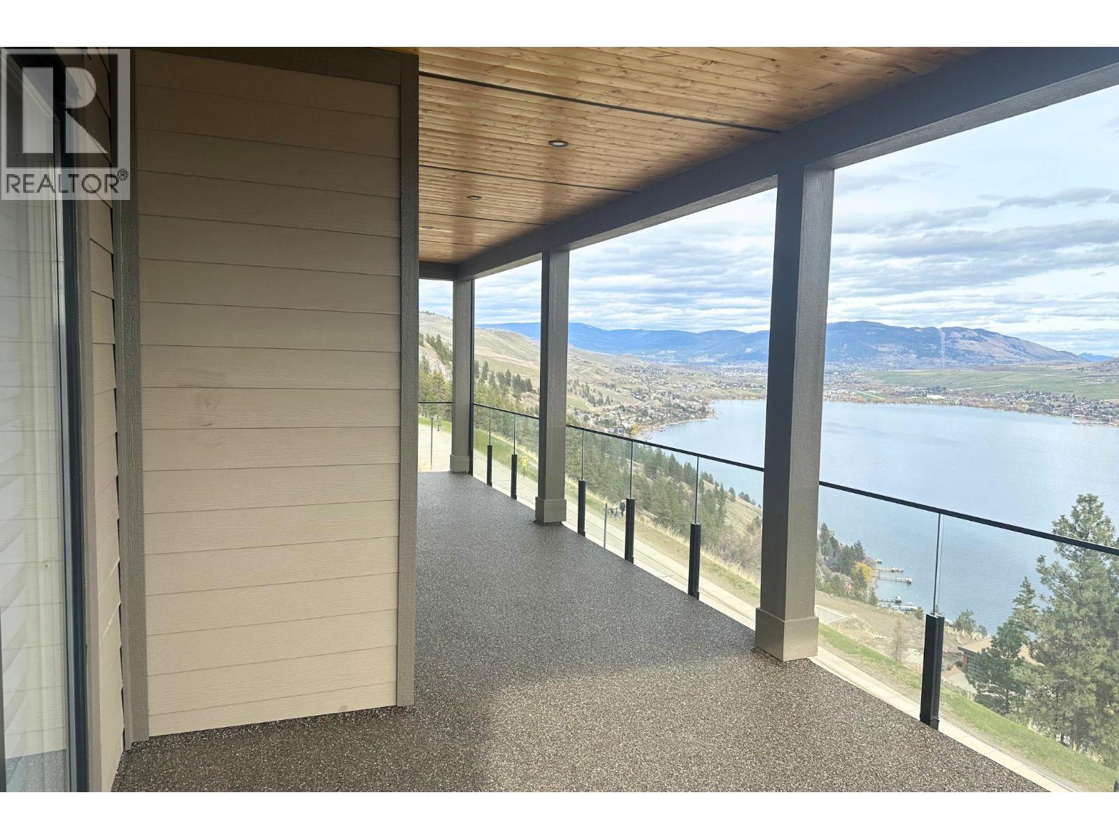 8916 TAVISTOCK ROAD - 15