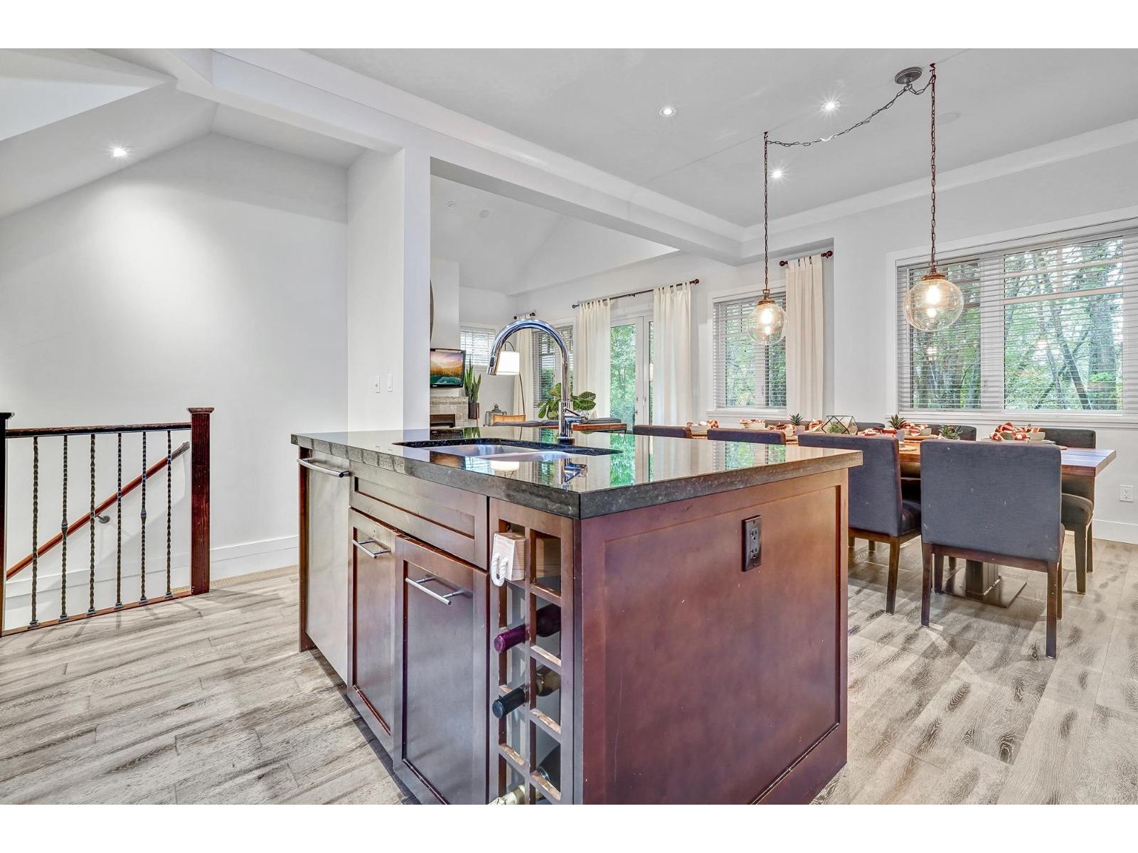 27 3122 160 STREET, Surrey