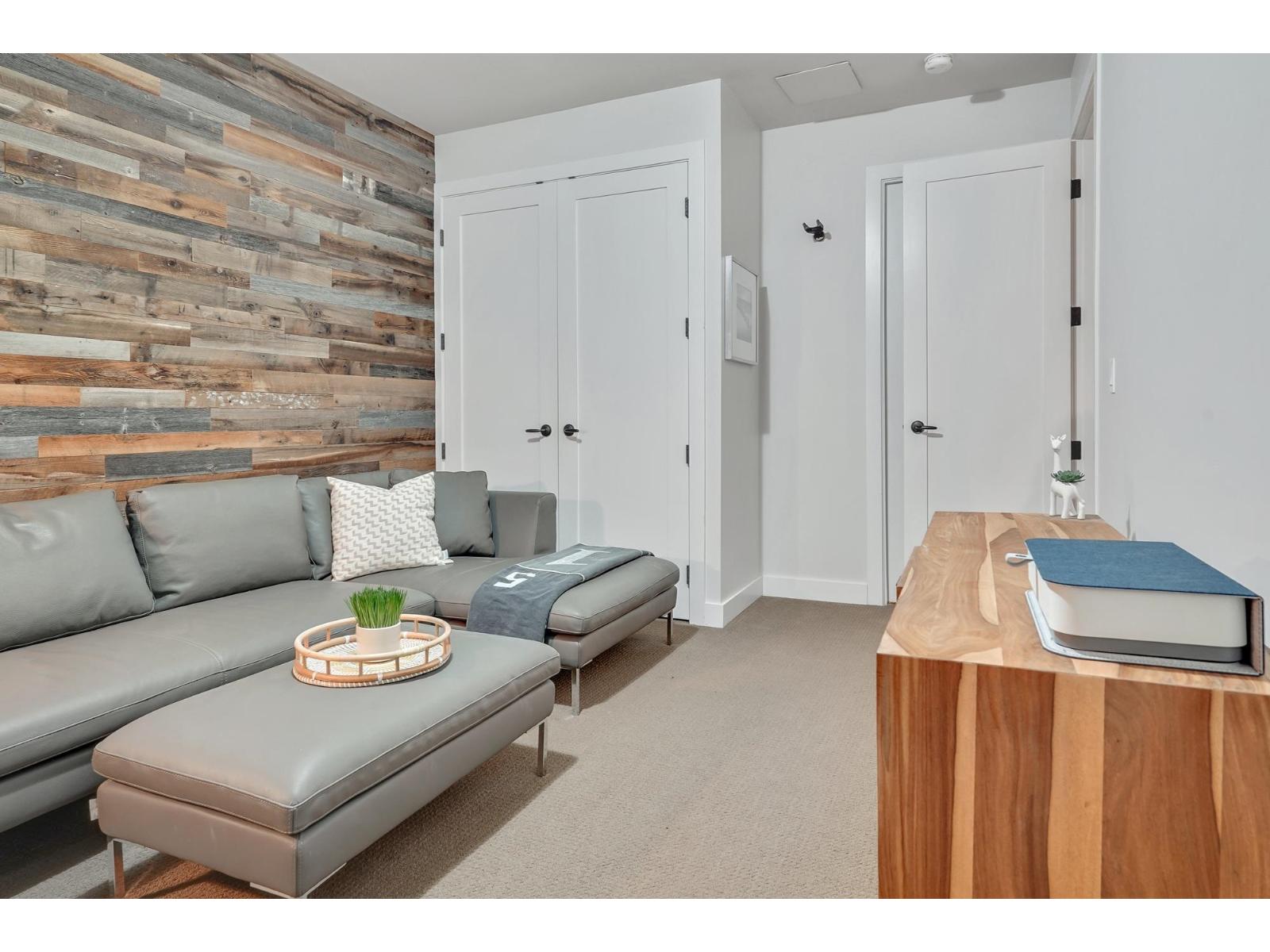 27 3122 160 STREET, Surrey