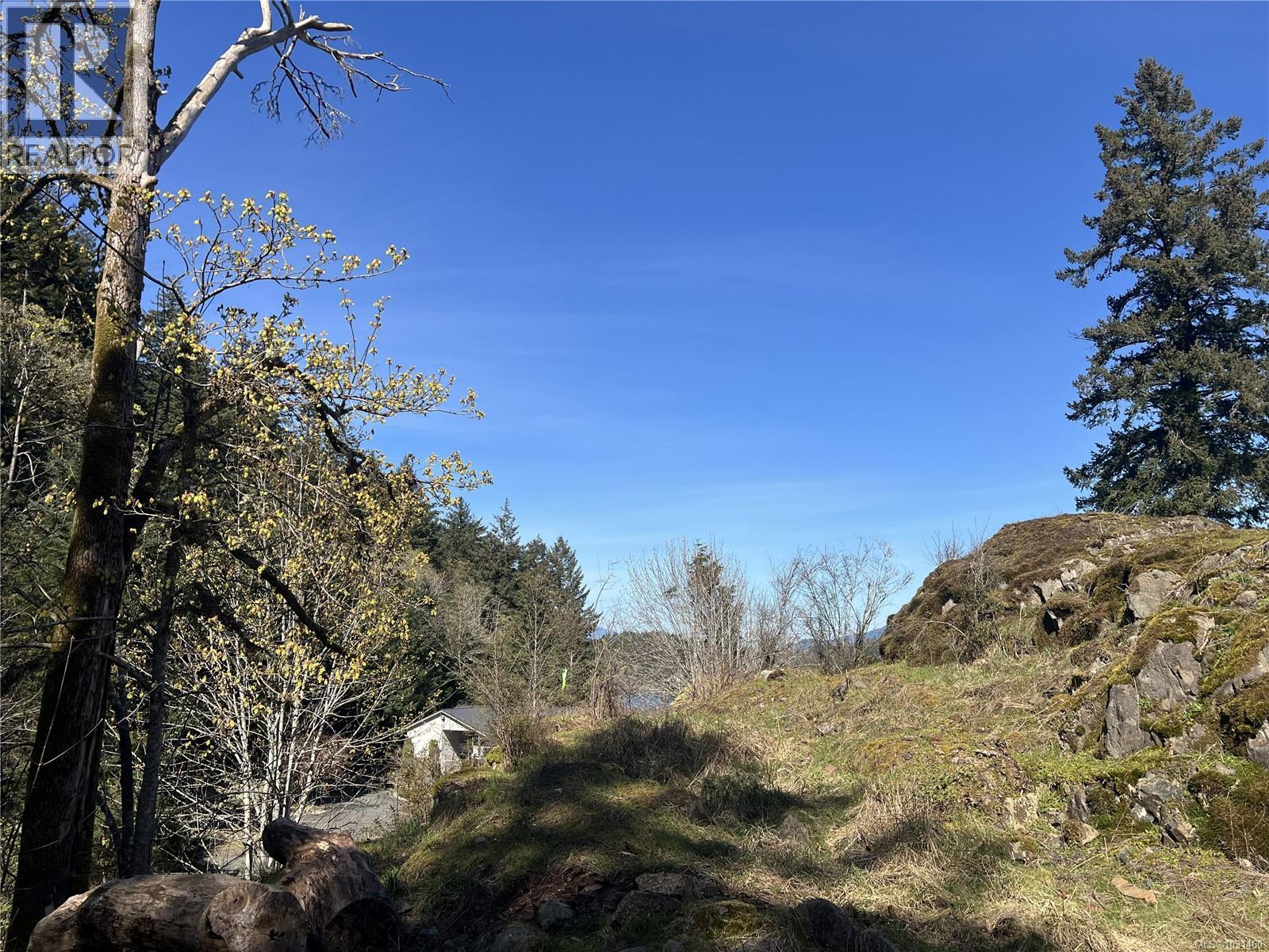 619 Green Rd, Quadra Island