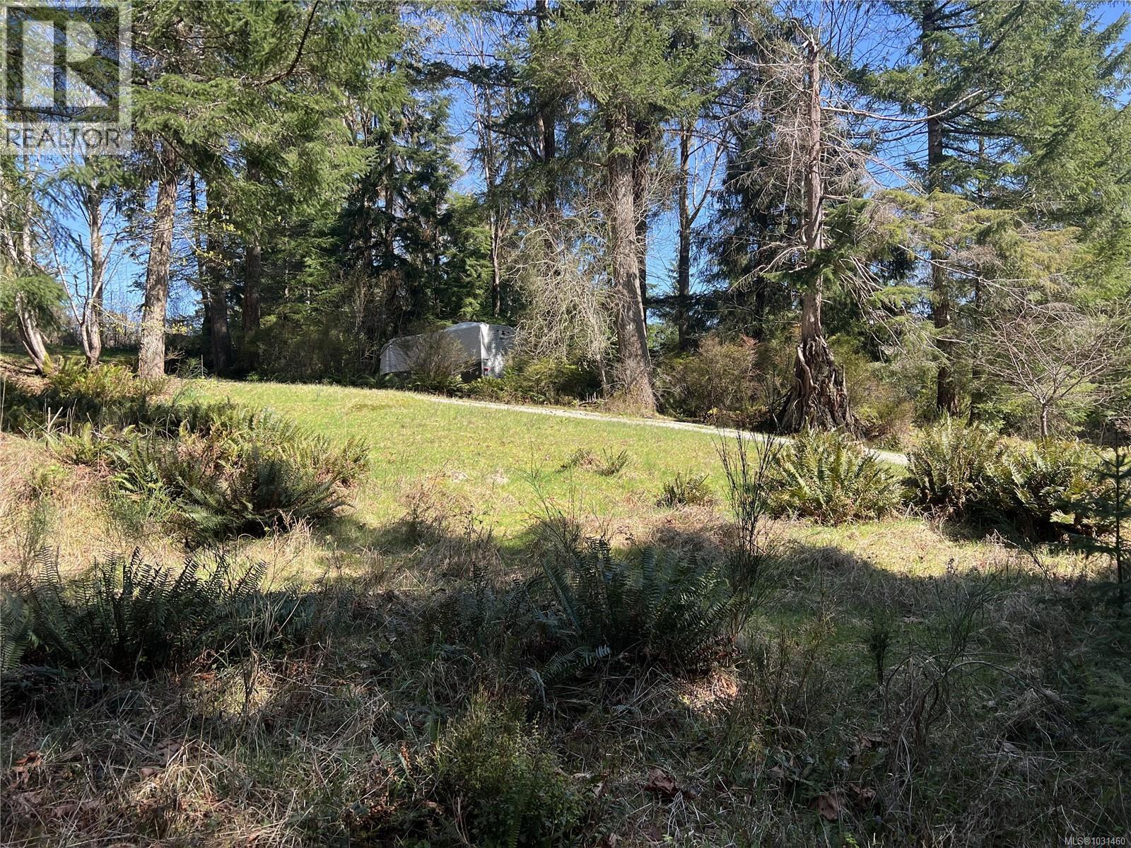 619 Green Rd, Quadra Island