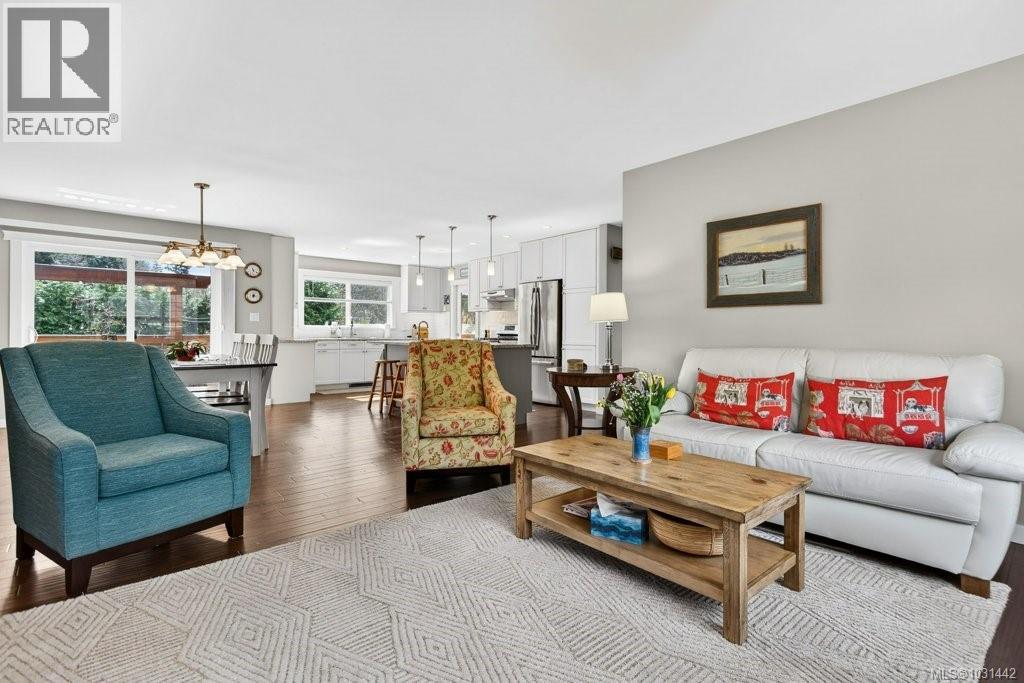 267 Towler Pl, Courtenay