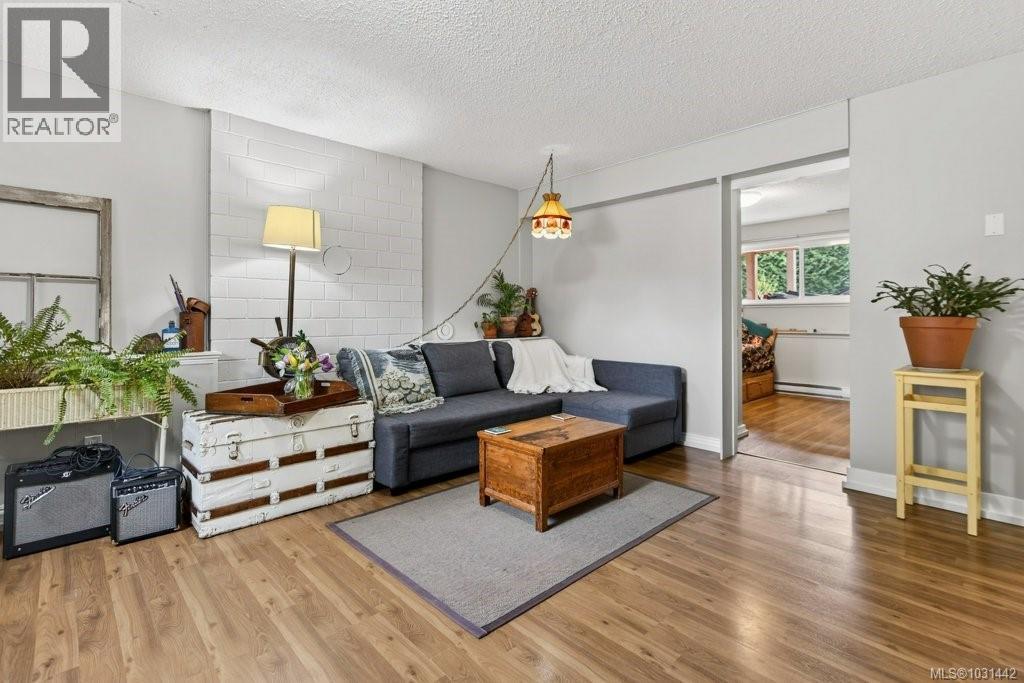 267 Towler Pl, Courtenay