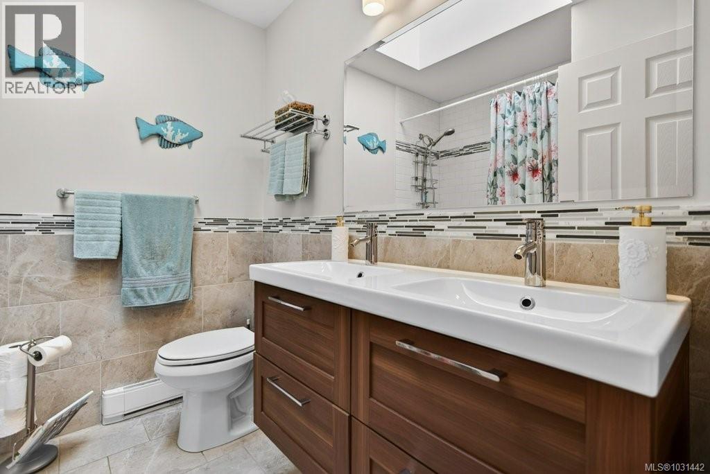 267 Towler Pl, Courtenay