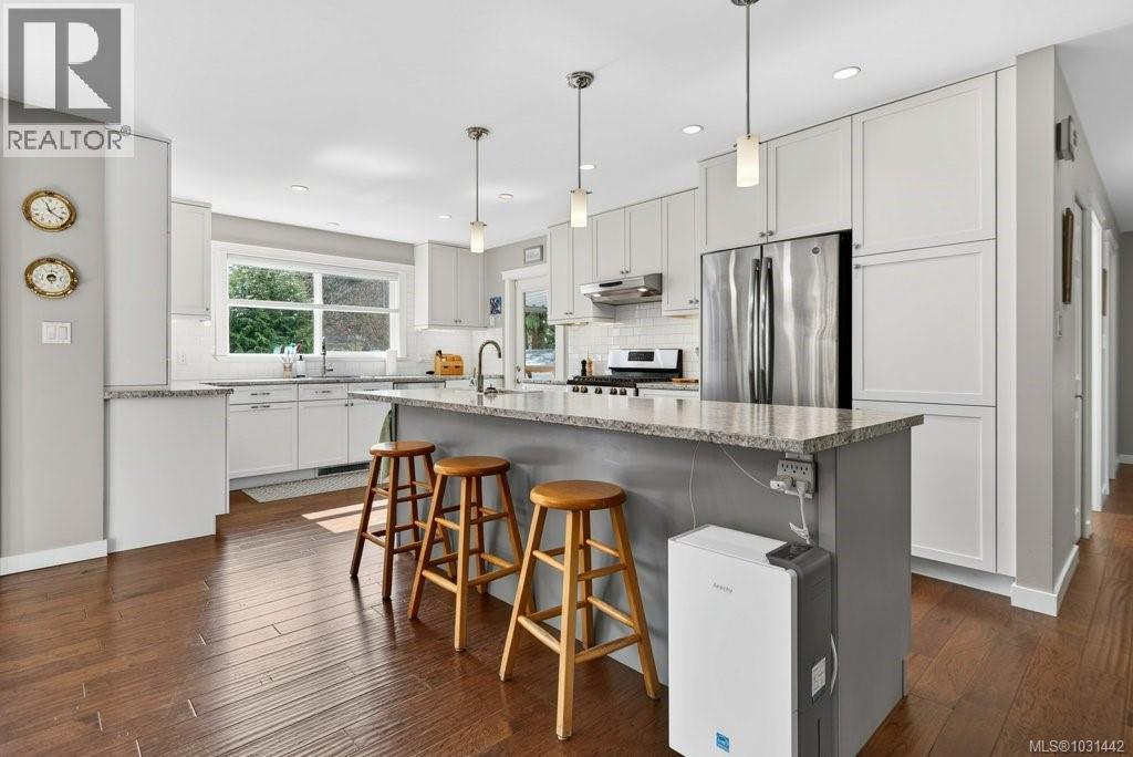 267 Towler Pl, Courtenay