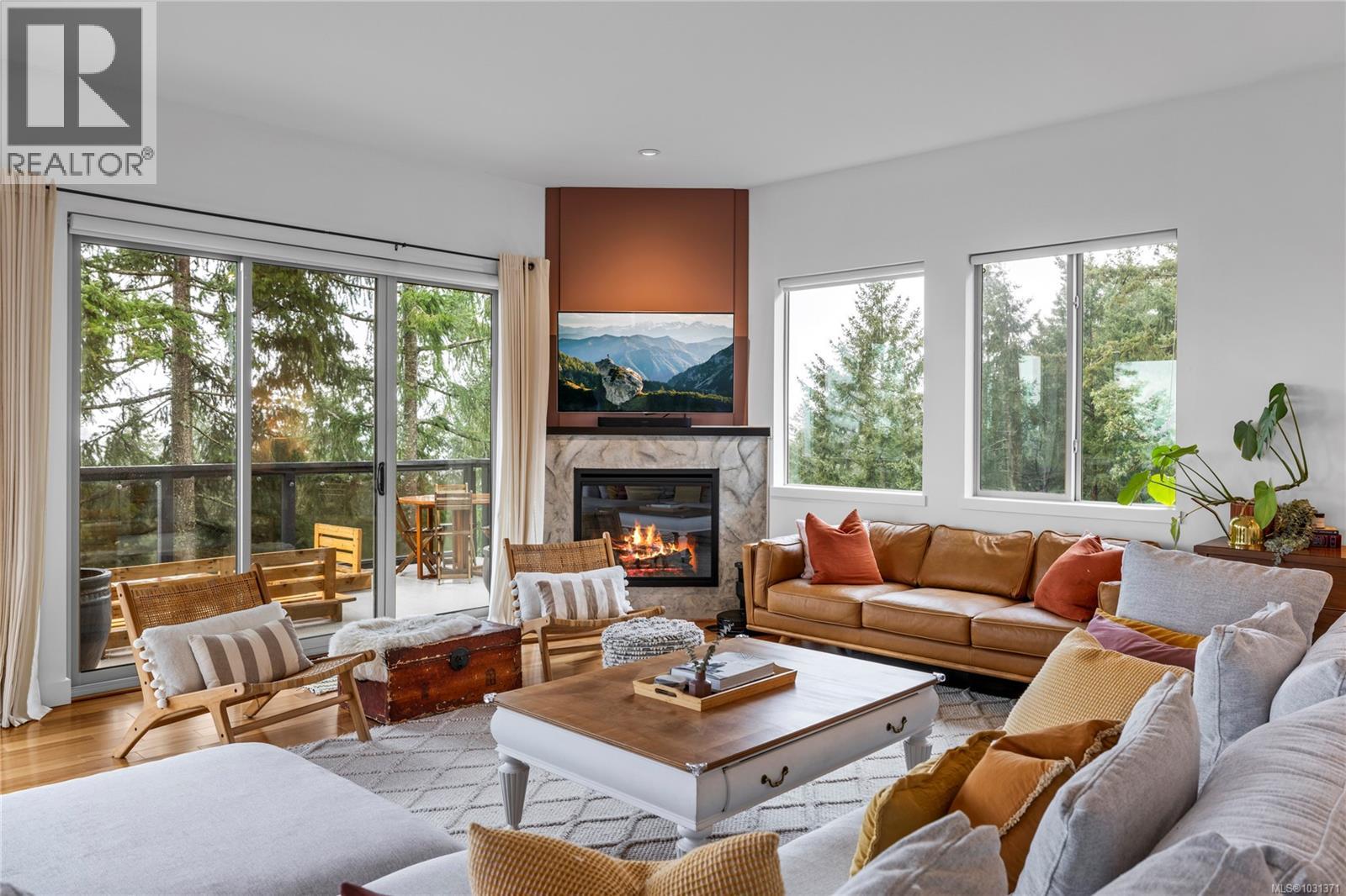 340 Summit Dr, Nanaimo