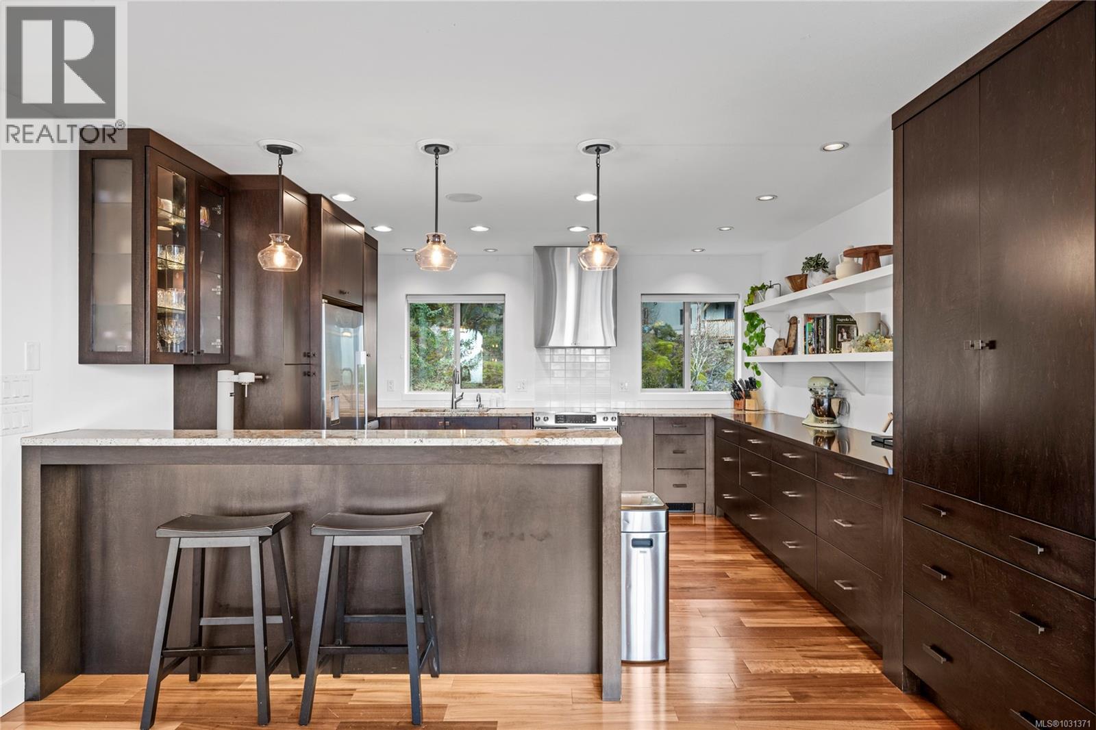 340 Summit Dr, Nanaimo