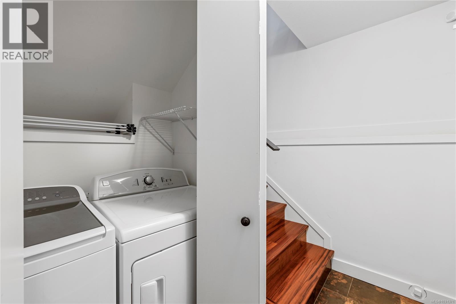 340 Summit Dr, Nanaimo