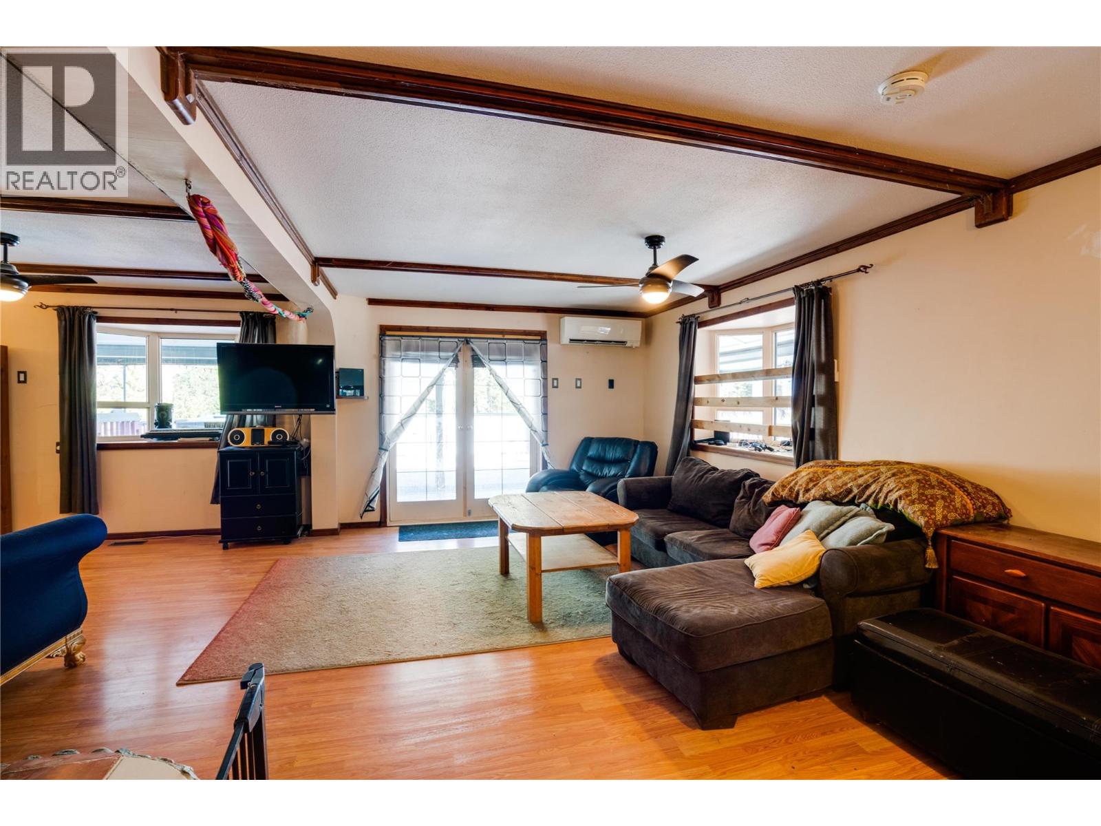 561 Grand Oro Road, Kaleden