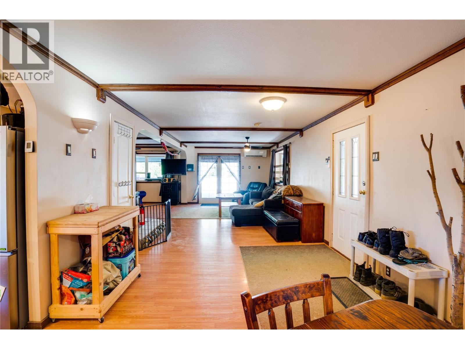 561 Grand Oro Road, Kaleden