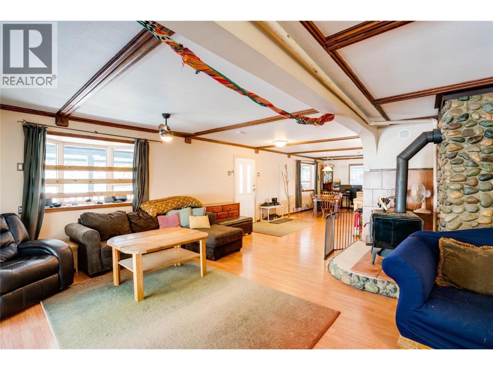 561 Grand Oro Road, Kaleden