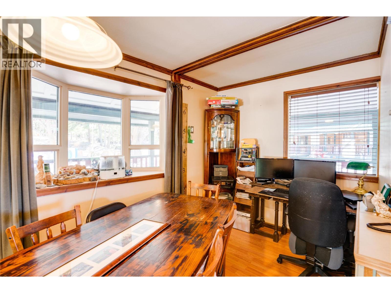 561 Grand Oro Road, Kaleden