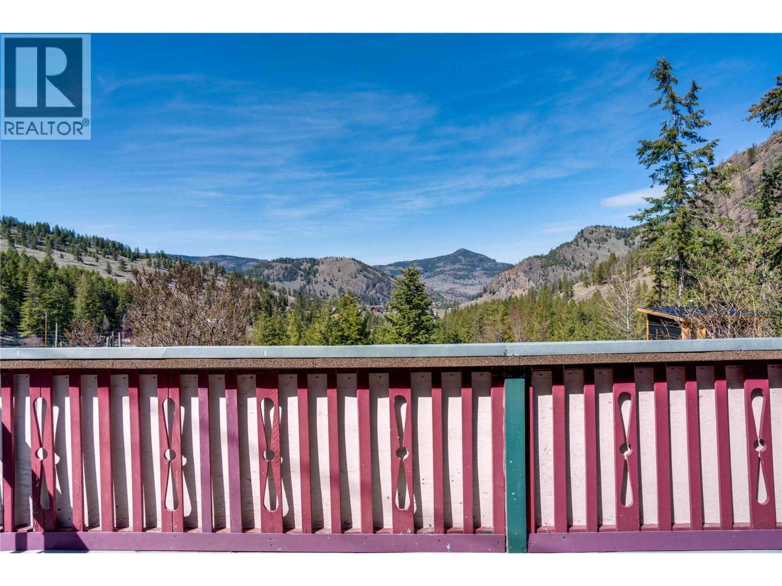 561 Grand Oro Road, Kaleden