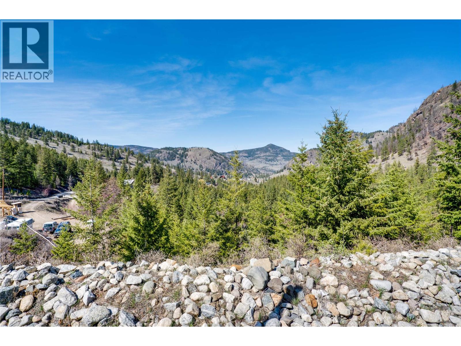 561 Grand Oro Road, Kaleden