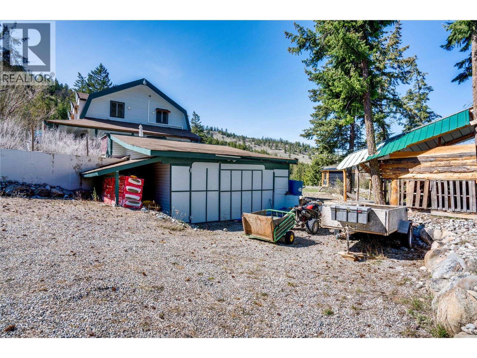 561 Grand Oro Road, Kaleden