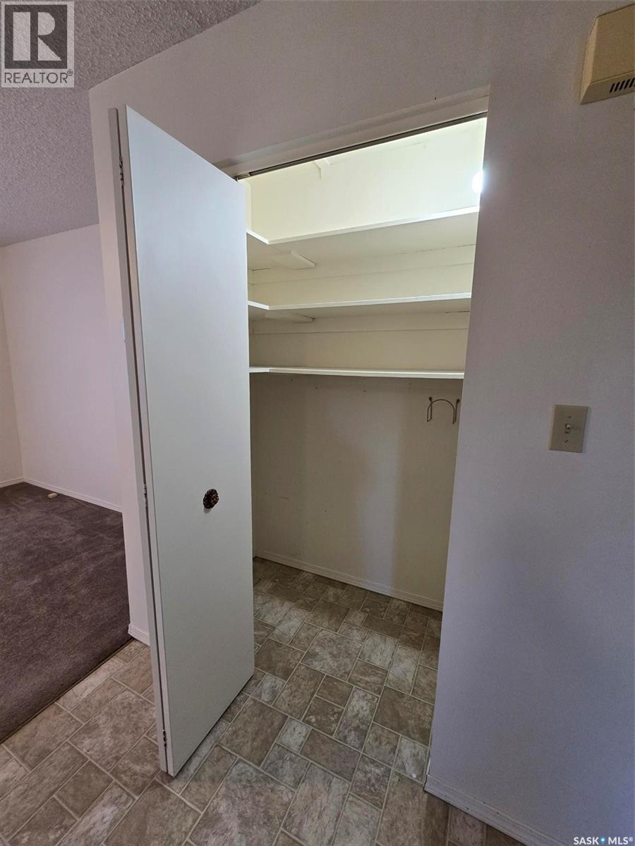 #413 415 Calgary STREET - 11