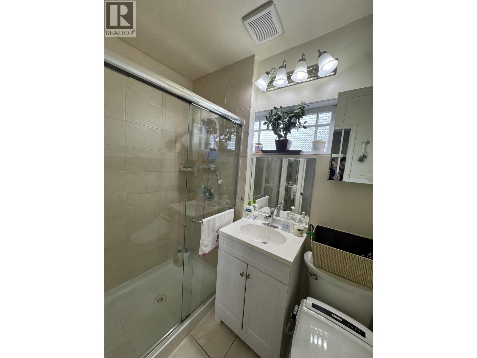 309 BOYNE STREET, New Westminster