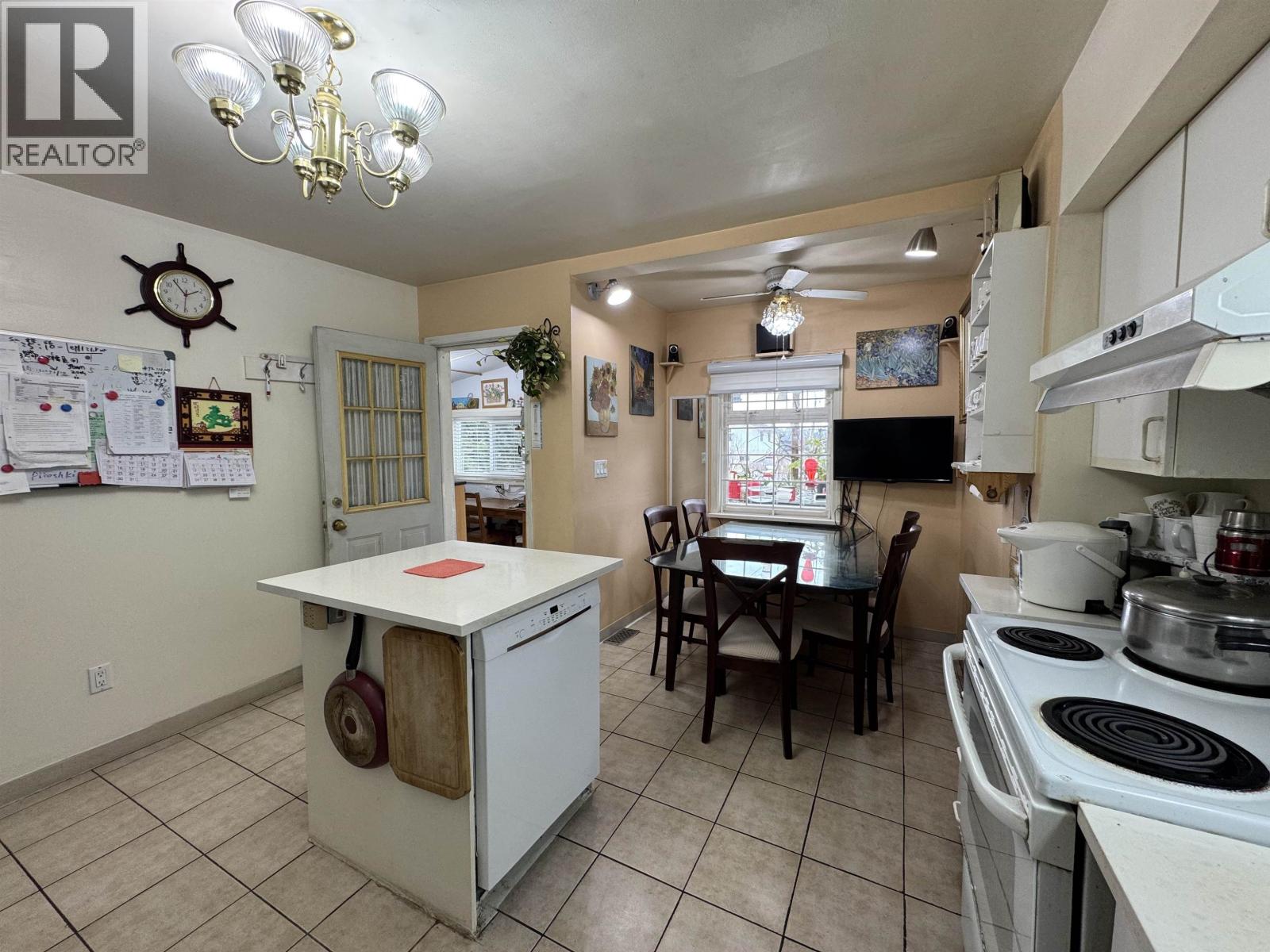 309 BOYNE STREET, New Westminster