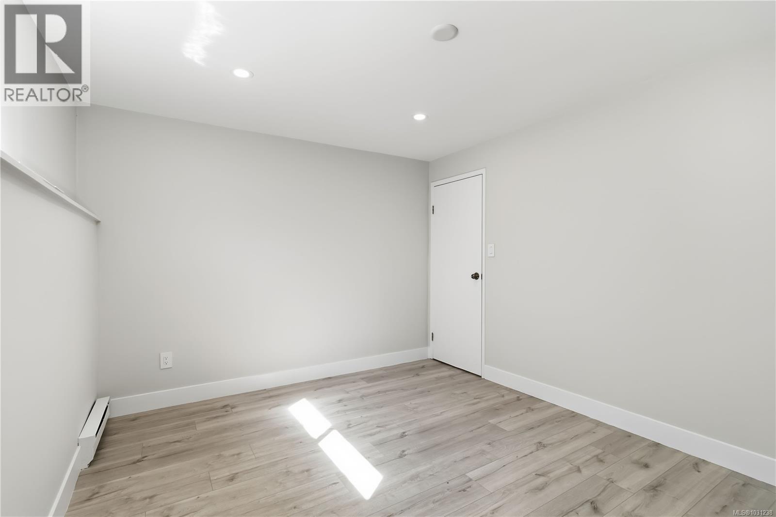 2940 Cedar Hill Rd, Victoria