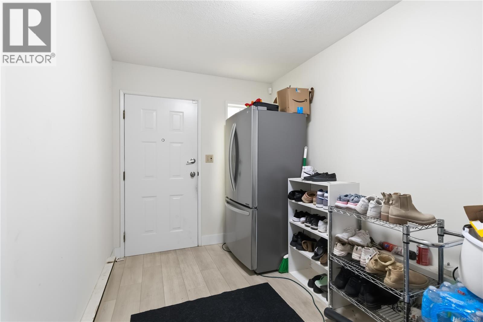 2940 Cedar Hill Rd, Victoria