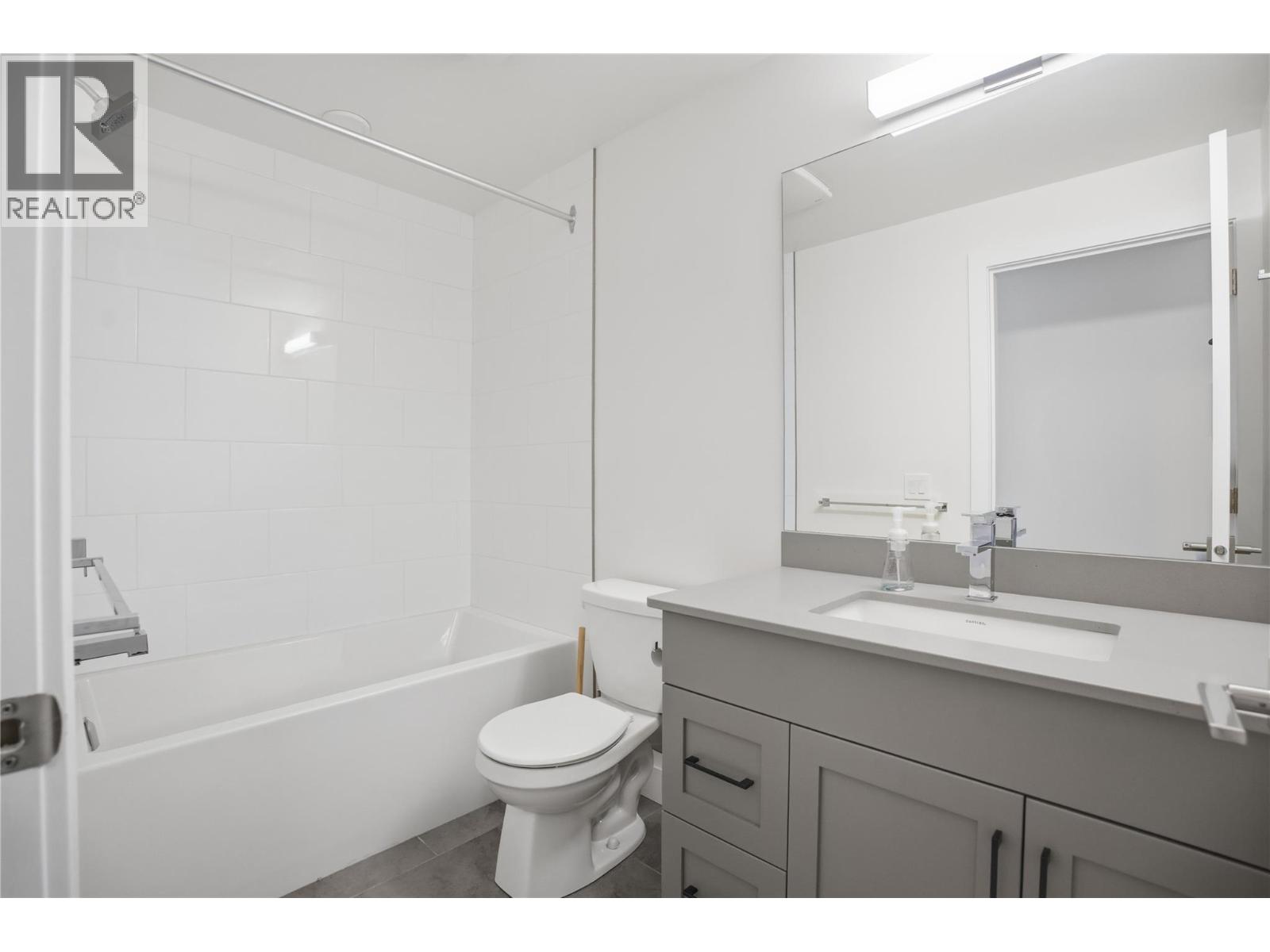 651 Dunes Drive Unit# 311, Kamloops