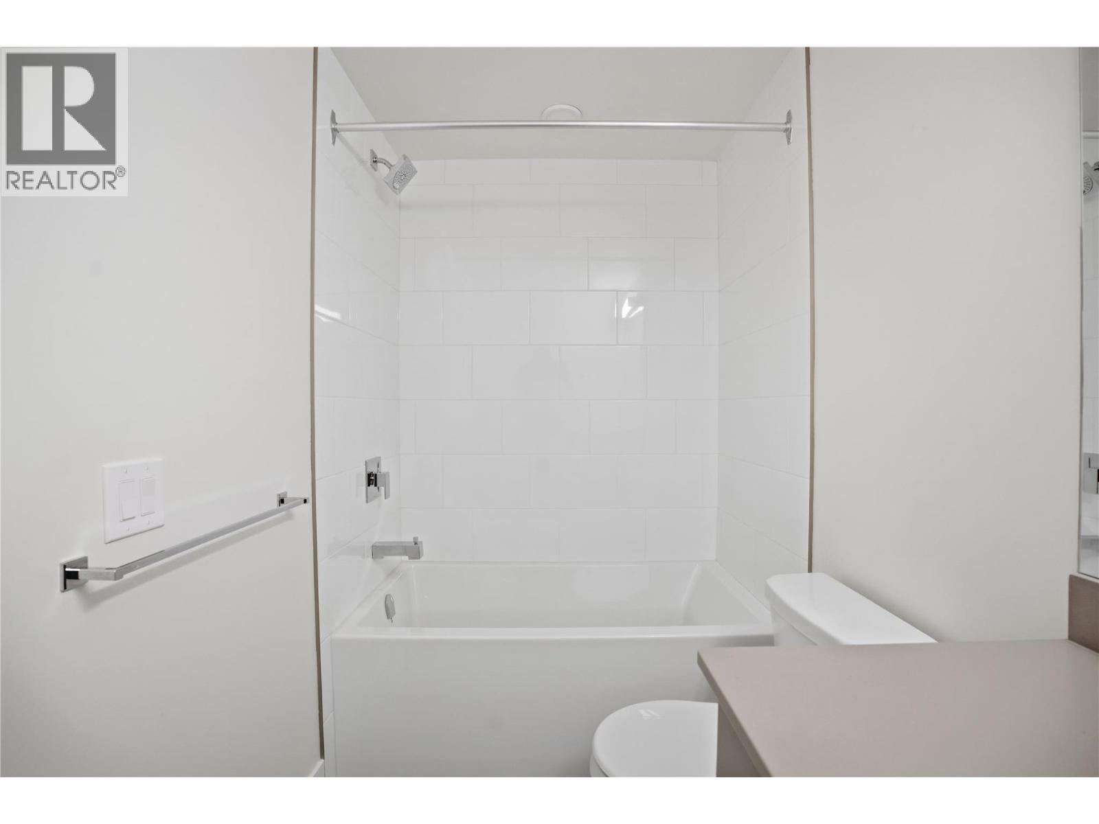 651 Dunes Drive Unit# 311, Kamloops