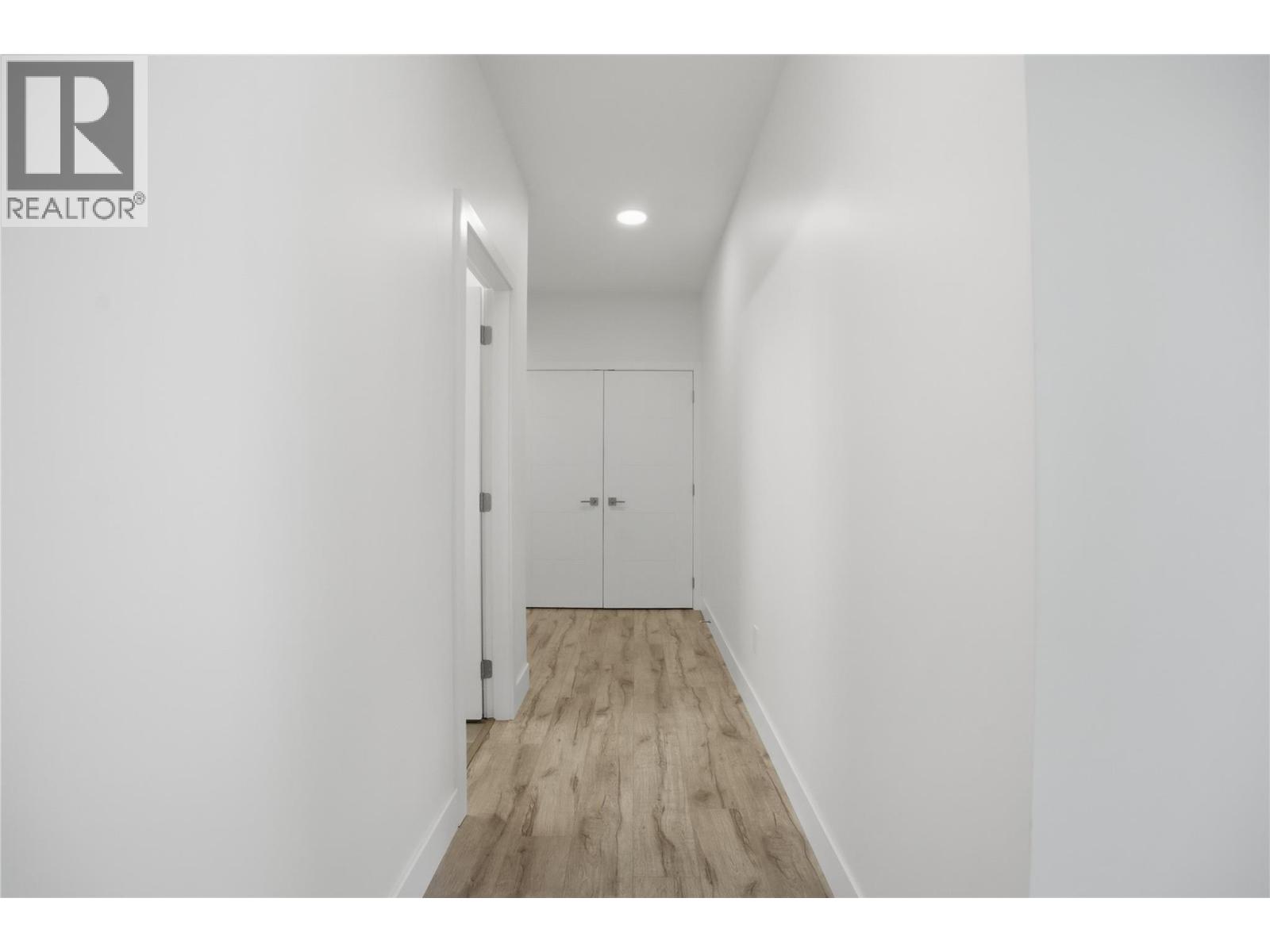 651 Dunes Drive Unit# 311, Kamloops