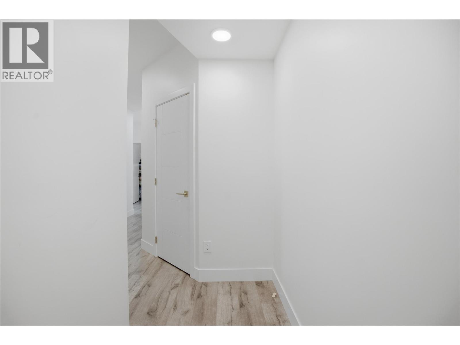 651 Dunes Drive Unit# 311, Kamloops